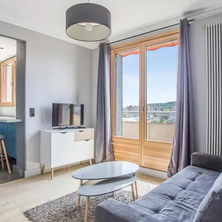 Modern 1br With Terrace And A Breathtaking View In *